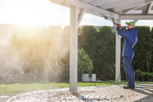 Best Gas Station Cleaning  in Mango, FL